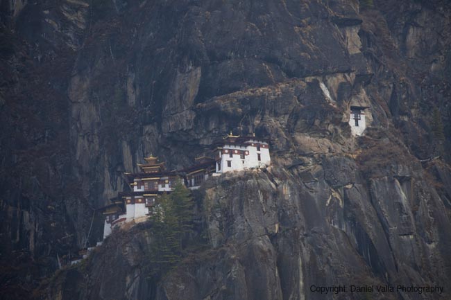 157-92438_Bhutan-Dzong